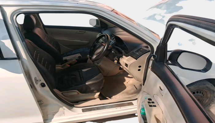 2015 Maruti Swift Dzire LXI, Petrol, Manual, 71,117 km, interior