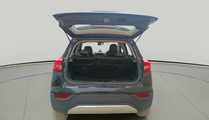 2022 Mahindra XUV300 W8 1.2 PETROL, Petrol, Manual, 67,737 km, exterior