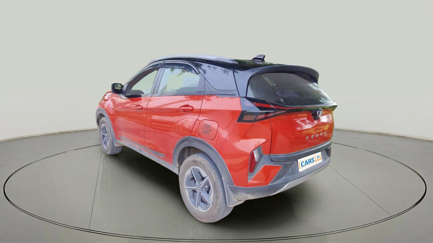2023 Tata NEXON FEARLESS PLUS S 1.2 REVOTRON 7 DCA DT, Petrol, Automatic, 32,000 km, exterior