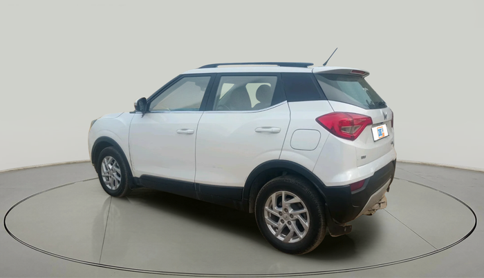 2023 Mahindra XUV300 W8 1.5 DIESEL, Diesel, Manual, 42,771 km, exterior