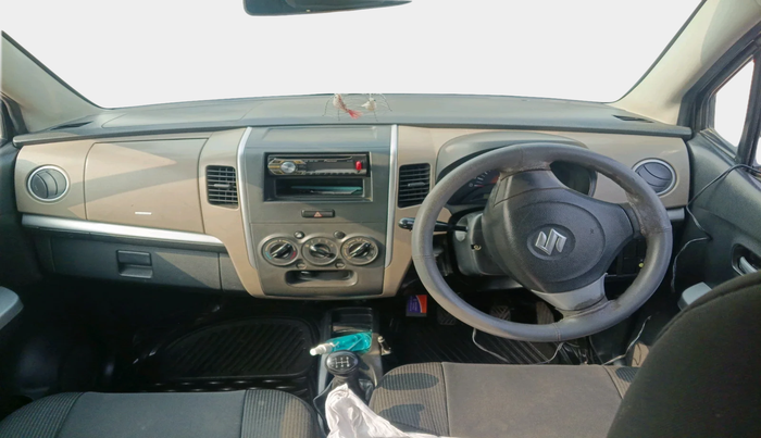 2013 Maruti Wagon R 1.0 LXI CNG, Petrol, Manual, 1,23,564 km, interior
