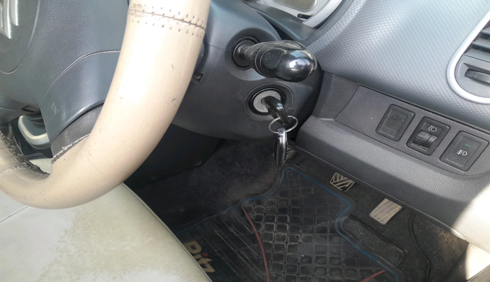 2011 Maruti Ritz VXI, Petrol, Manual, 96,275 km, interior