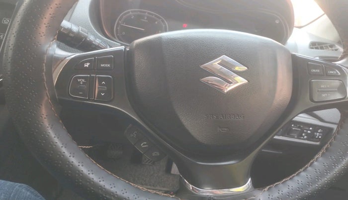 2016 Maruti Vitara Brezza ZDI PLUS DUAL TONE, Diesel, Manual, 1,06,103 km, interior