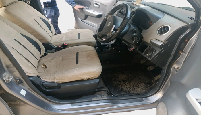 2011 Maruti Wagon R 1.0 LXI CNG, Petrol, Manual, 1,18,754 km, interior