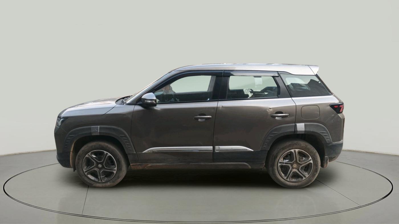 2024 Maruti BREZZA LXI S- CNG, CNG, Manual, 57,855 km, exterior