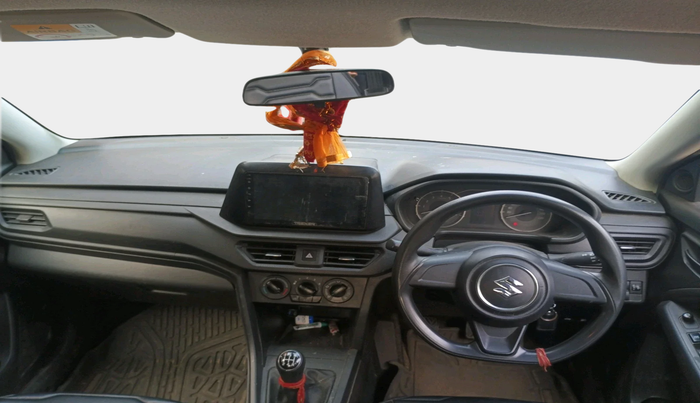 2024 Maruti BREZZA LXI S- CNG, Petrol, Manual, 57,855 km, interior