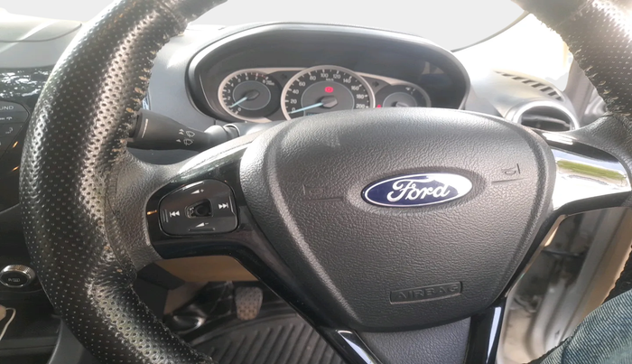 2017 Ford Figo Aspire TITANIUM 1.2 PETROL, Petrol, Manual, 63,165 km, interior
