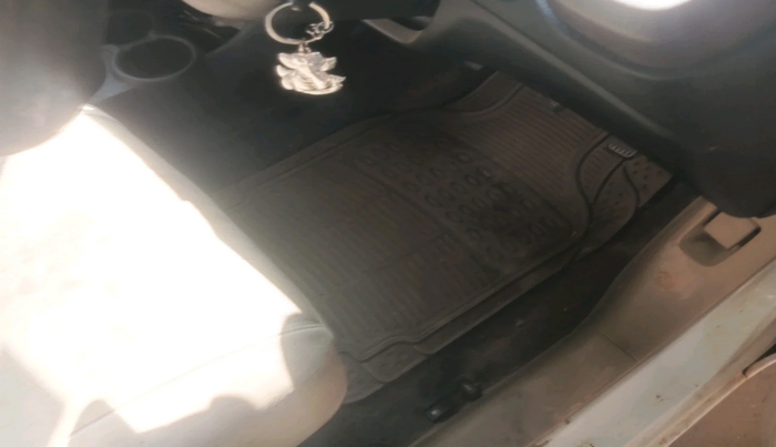 2013 Honda Brio E MT, Petrol, Manual, 52,489 km, interior