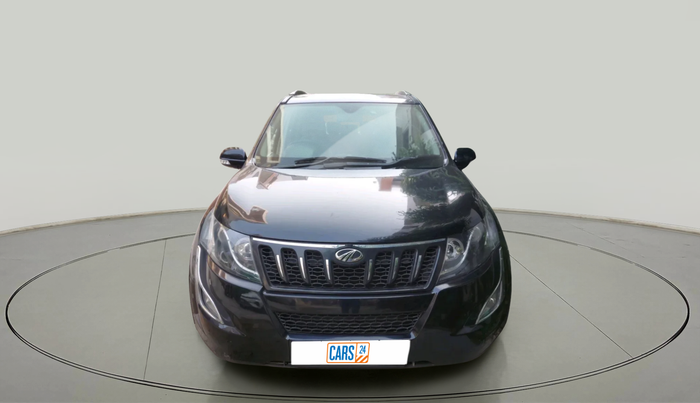 2016 Mahindra XUV500 W6 AT 1.99, Diesel, Automatic, 1,06,643 km, exterior
