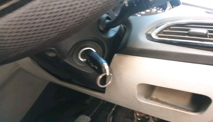 2018 Tata Tiago XZ DIESEL, Diesel, Manual, 1,32,885 km, interior