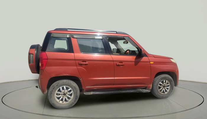 2016 Mahindra TUV300 T8, Diesel, Manual, 84,652 km, exterior