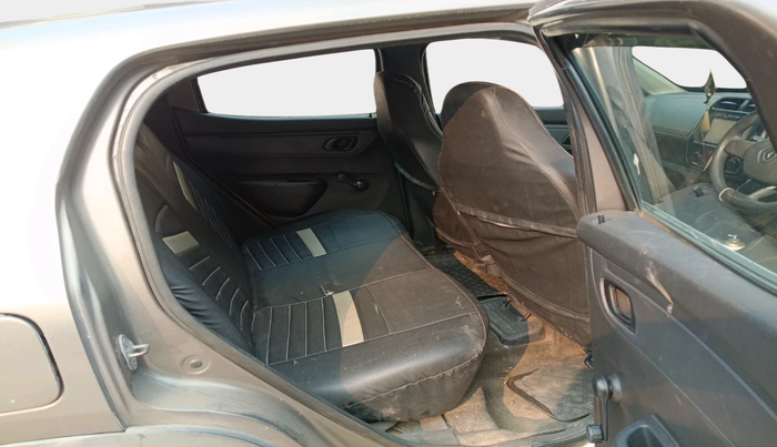 2016 Renault Kwid RXT 0.8, Petrol, Manual, 89,225 km, interior