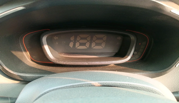 2016 Renault Kwid RXT 0.8, Petrol, Manual, 89,225 km, interior