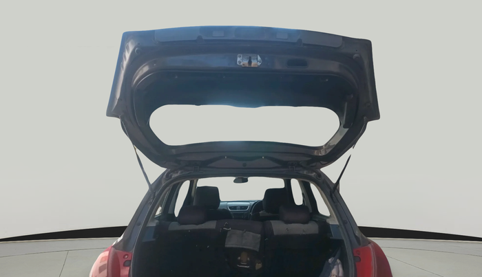 2016 Maruti Swift VDI, Diesel, Manual, 1,01,409 km, exterior