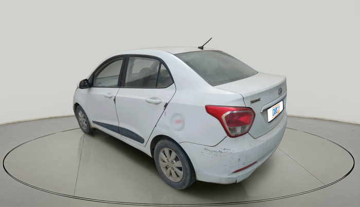 2015 Hyundai Xcent S (O) 1.2, Petrol, Manual, 1,00,951 km, exterior