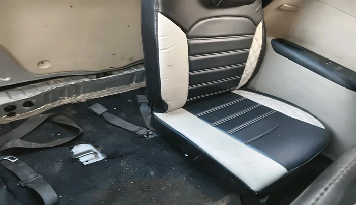 2023 Renault TRIBER RXL MT, Petrol, Manual, 1,11,476 km, interior