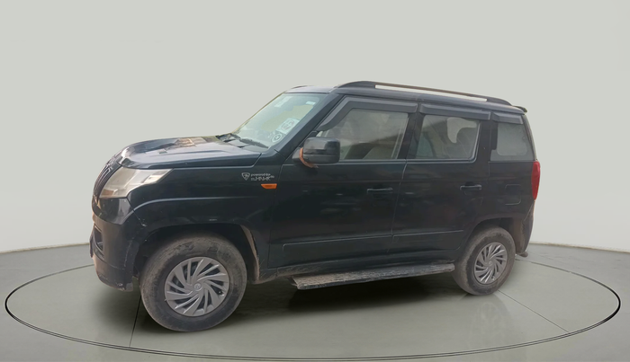 2016 Mahindra TUV300 T6, Diesel, Manual, 1,21,129 km, exterior