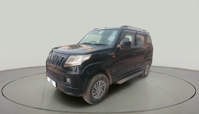 2016 Mahindra TUV300 T6, Diesel, Manual, 1,21,129 km, exterior