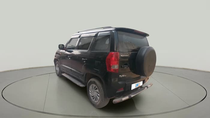 2016 Mahindra TUV300 T6, Diesel, Manual, 1,21,129 km, exterior