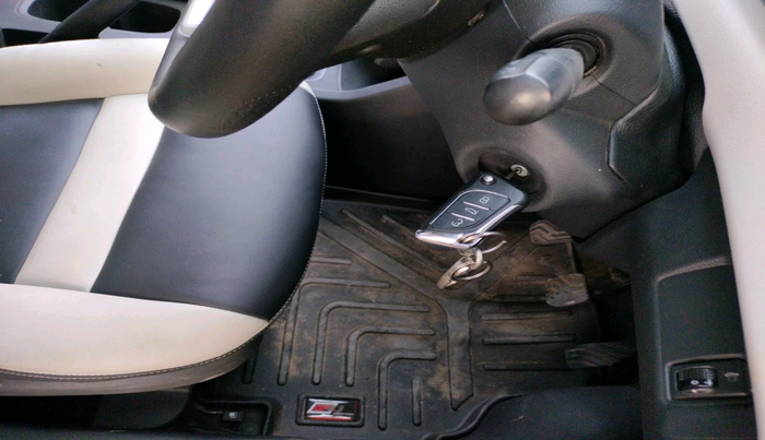 2021 Nissan MAGNITE XE, Petrol, Manual, 55,098 km, interior