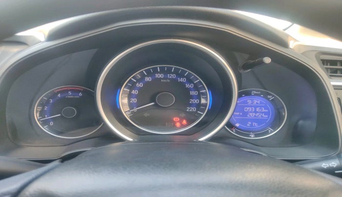 2019 Honda WR-V 1.5L I-DTEC V MT, Diesel, Manual, 93,163 km, interior