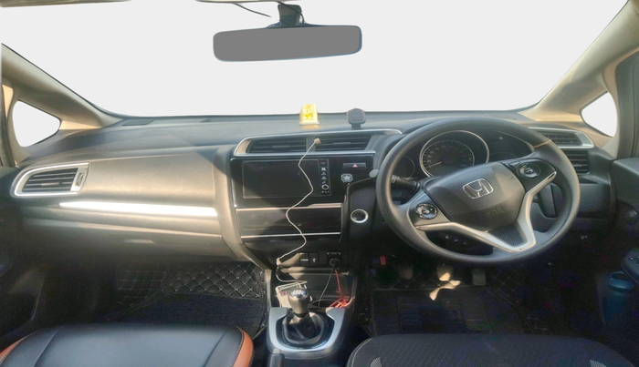 2019 Honda WR-V 1.5L I-DTEC V MT, Diesel, Manual, 93,163 km, interior