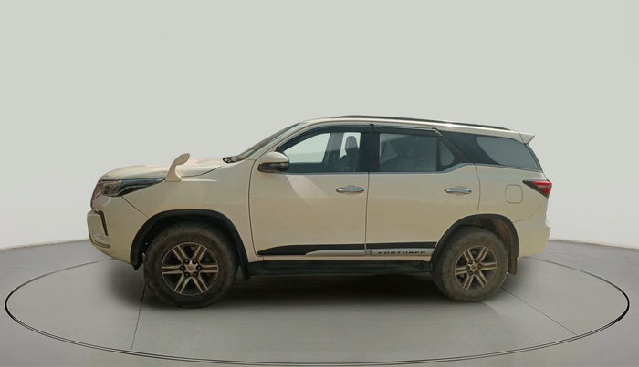 2021 Toyota Fortuner 2.8 4X2 AT, Diesel, Automatic, 90,041 km, exterior