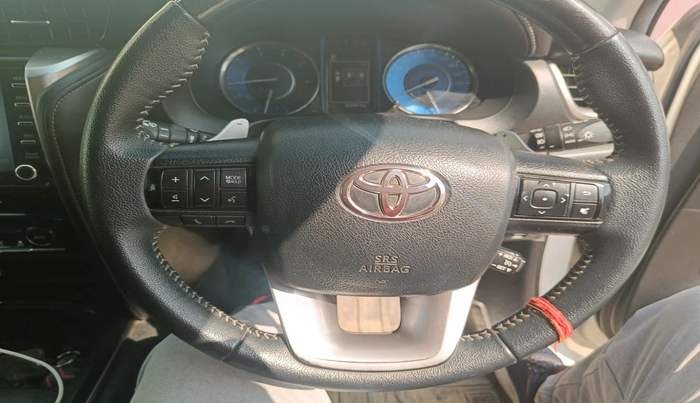 2021 Toyota Fortuner 2.8 4X2 AT, Diesel, Automatic, 90,041 km, interior