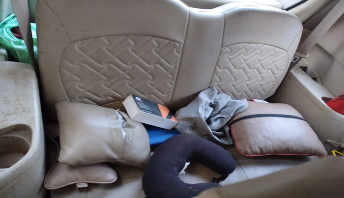 2013 Maruti Ertiga VXI CNG, Petrol, Manual, 2,98,033 km, interior