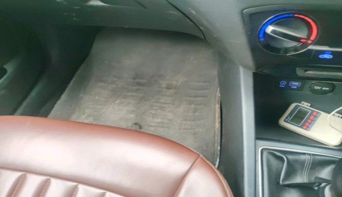 2015 Hyundai Elite i20 MAGNA 1.2, Petrol, Manual, 75,378 km, interior