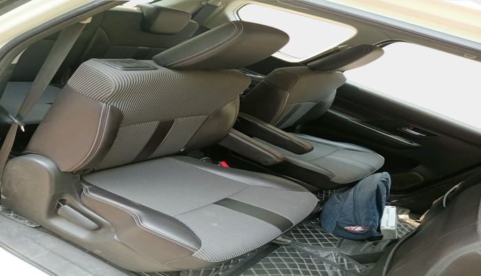 2022 Maruti XL6 ZETA MT, Petrol, Manual, 46,090 km, interior