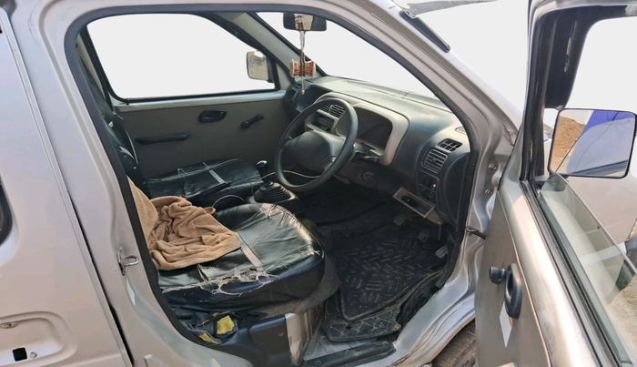 2014 Maruti Eeco 5 STR WITH A/C+HTR CNG, Petrol, Manual, 1,45,409 km, interior