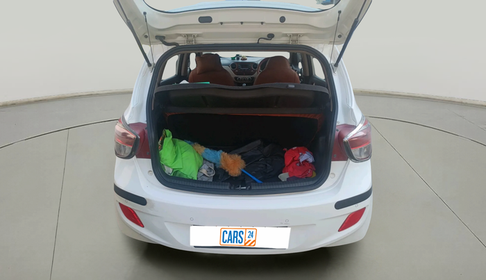 2016 Hyundai Grand i10 ASTA (O) 1.2 KAPPA VTVT, Petrol, Manual, 1,25,684 km, exterior