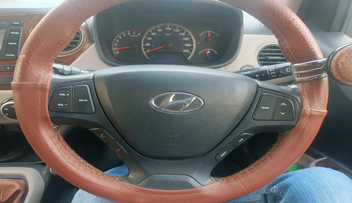 2016 Hyundai Grand i10 ASTA (O) 1.2 KAPPA VTVT, Petrol, Manual, 1,25,684 km, interior