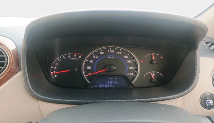 2016 Hyundai Grand i10 ASTA (O) 1.2 KAPPA VTVT, Petrol, Manual, 1,25,684 km, interior