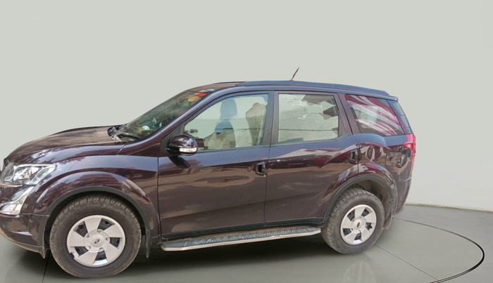 2018 Mahindra XUV500 W6, Diesel, Manual, 67,007 km, exterior