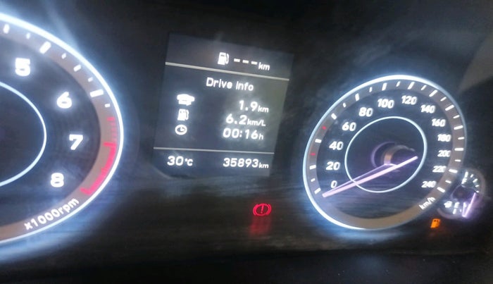 2022 Hyundai Creta E 1.5 PETROL, Petrol, Manual, 35,893 km, interior