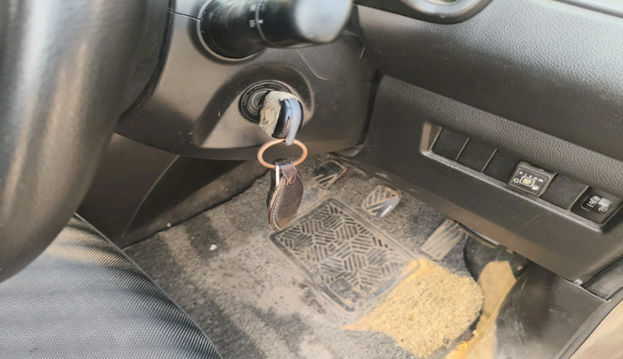 2020 Maruti Swift LXI, Petrol, Manual, 94,738 km, interior