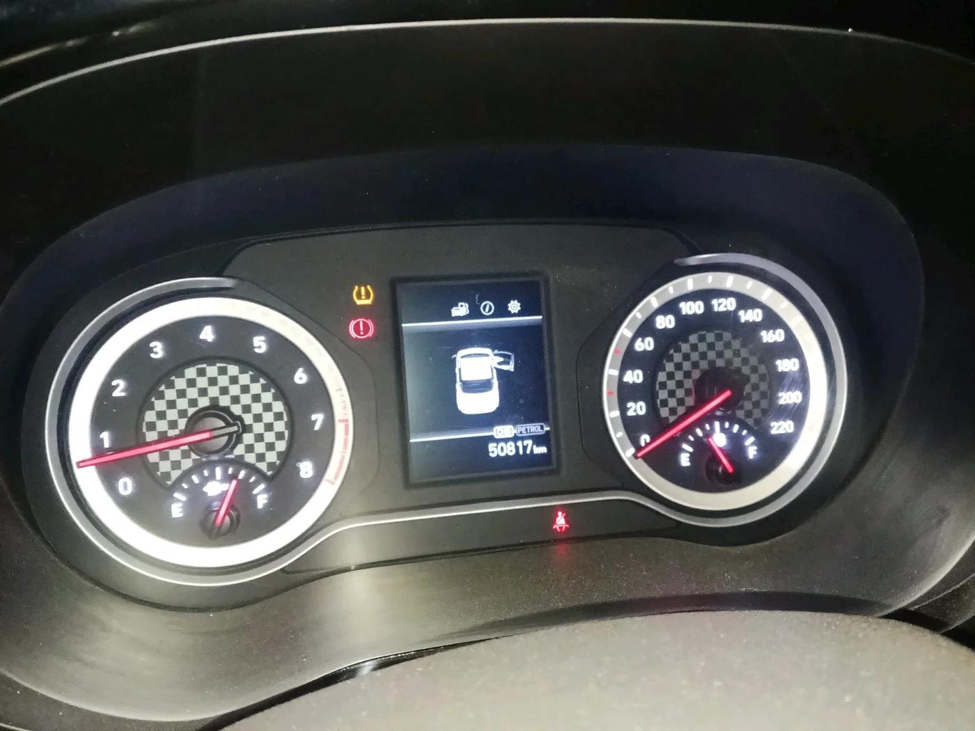 2023 Hyundai AURA SX 1.2 CNG, CNG, Manual, 50,817 km, interior