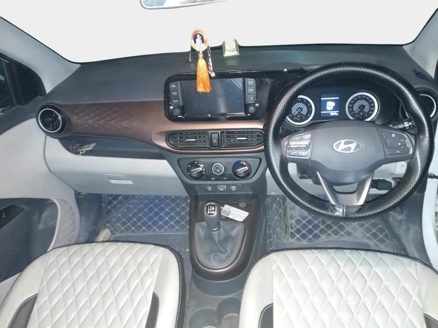 2023 Hyundai AURA SX 1.2 CNG, CNG, Manual, 50,817 km, interior