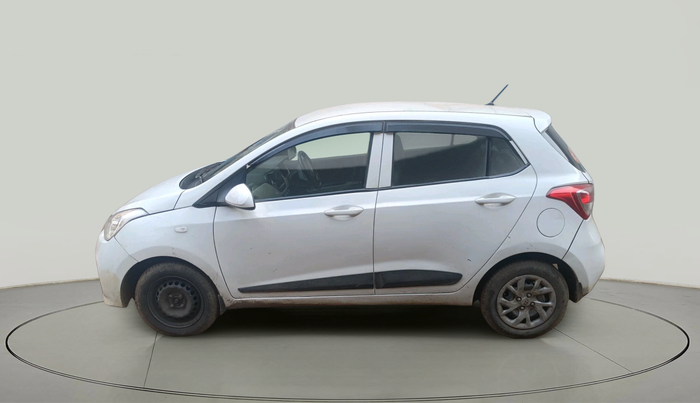 2017 Hyundai Grand i10 MAGNA 1.2 KAPPA VTVT, Petrol, Manual, 1,37,862 km, exterior