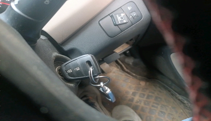 2017 Hyundai Grand i10 MAGNA 1.2 KAPPA VTVT, Petrol, Manual, 1,37,862 km, interior