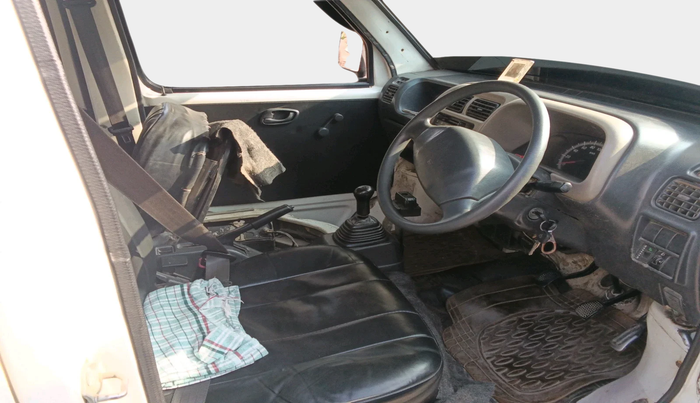 2011 Maruti Eeco 5 STR WITH A/C+HTR, Petrol, Manual, 2,57,888 km, interior