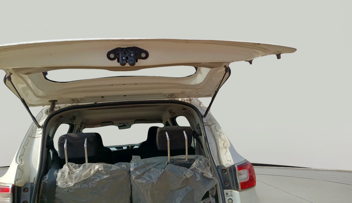 2022 Renault TRIBER RXZ, Petrol, Manual, 28,210 km, exterior