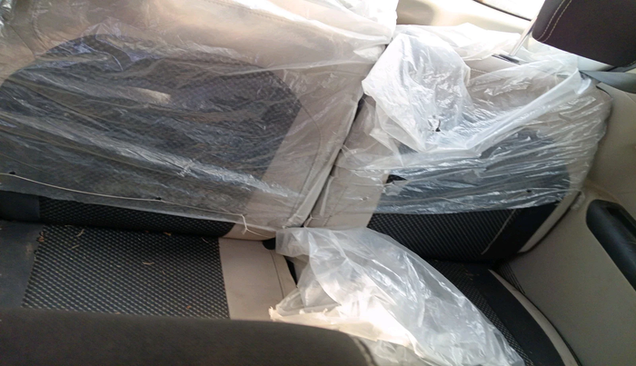 2022 Renault TRIBER RXZ, Petrol, Manual, 28,210 km, interior