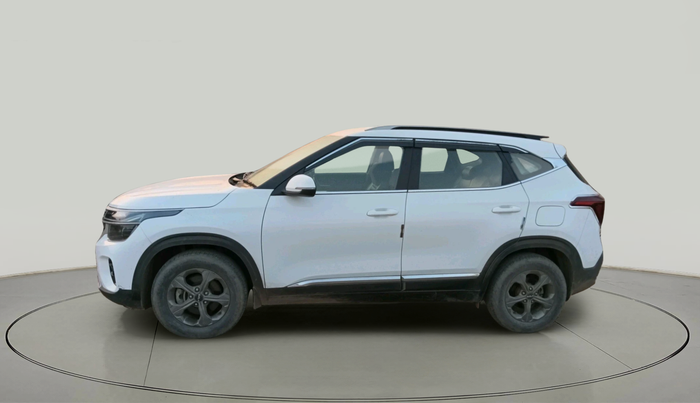 2023 KIA SELTOS  HTK PLUS 1.5 PETROL MT, Petrol, Manual, 20,523 km, exterior