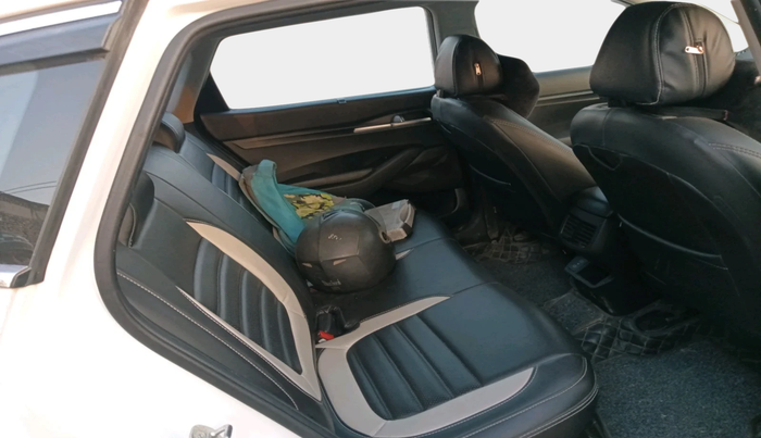 2023 KIA SELTOS  HTK PLUS 1.5 PETROL MT, Petrol, Manual, 20,523 km, interior