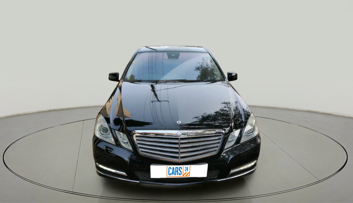 2011 Mercedes Benz E Class 200 ELEGANCE, Petrol, Automatic, 50,000 km, exterior