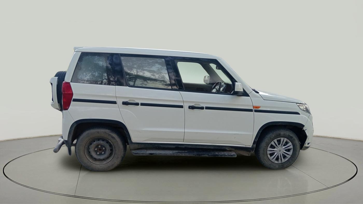 2022 Mahindra BOLERO NEO N 8, Diesel, Manual, 63,603 km, exterior