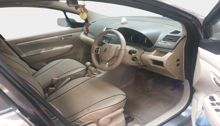 2017 Maruti Ertiga ZXI, Petrol, Manual, 47,639 km, interior